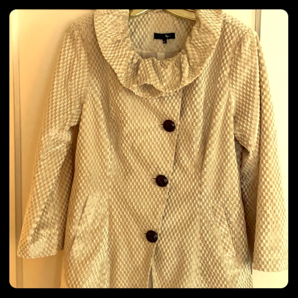 Ryu Ruffle Collar Coat